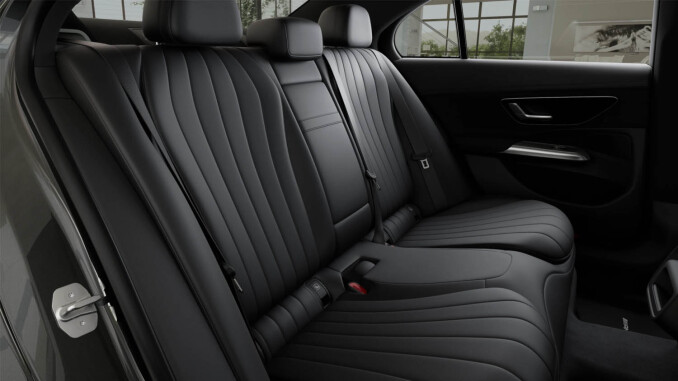 Mercedes-Benz E-Class E220d AMG Line 4dr 9G-Tronic Diesel Saloon - Image 5